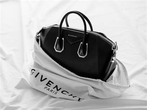 givenchy antigona 2017|givenchy antigona review.